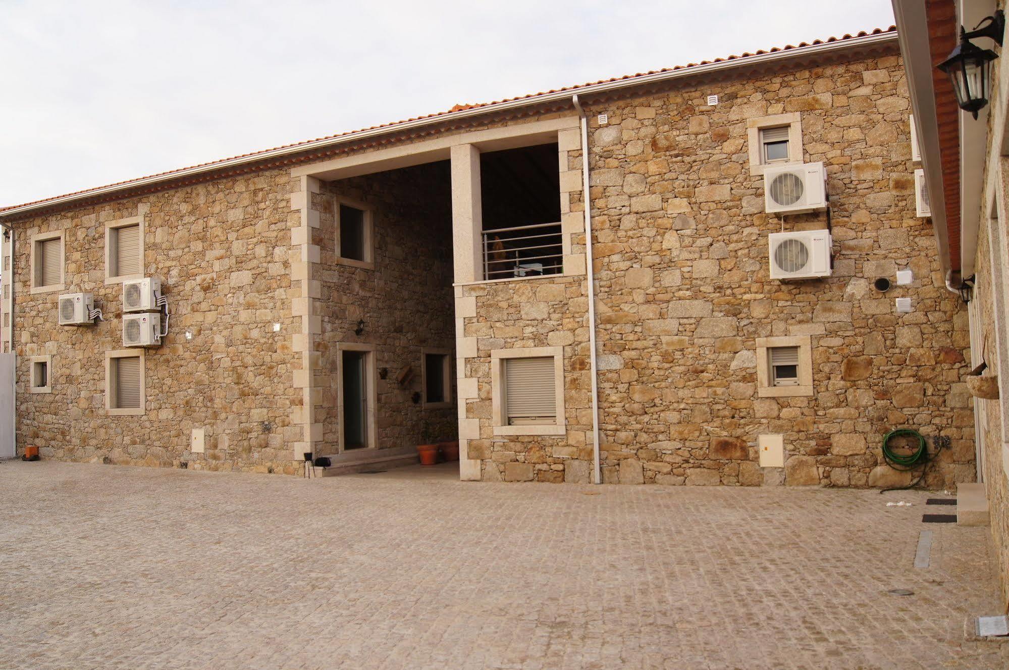 ホテル Casas Campo Cimo Da Quinta ミランダ・ド・ドウロ エクステリア 写真